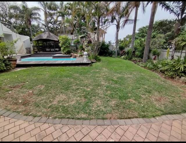 6 BEDROOM HOUSE FOR SALE IN UMHLANGA CENTRAL